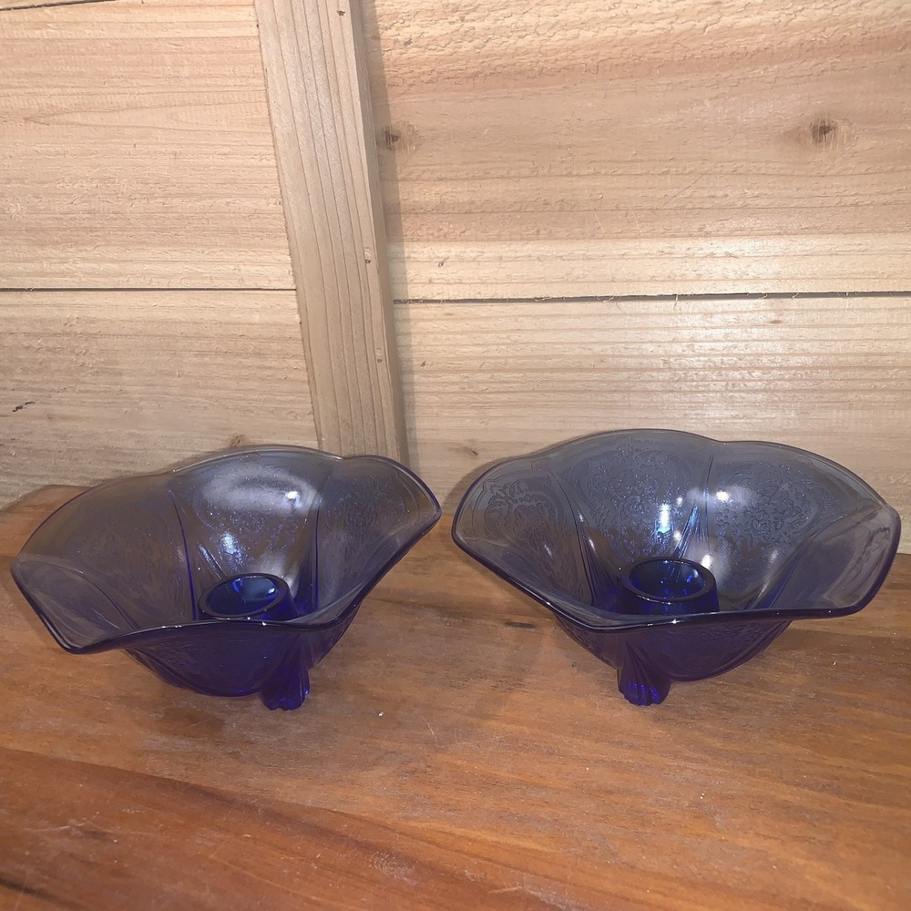 HAZEL ATLAS COBALT BLUE ROYAL LACE RUFFLED PAIR 2 CANDLESTICKS VERY RARE EUC